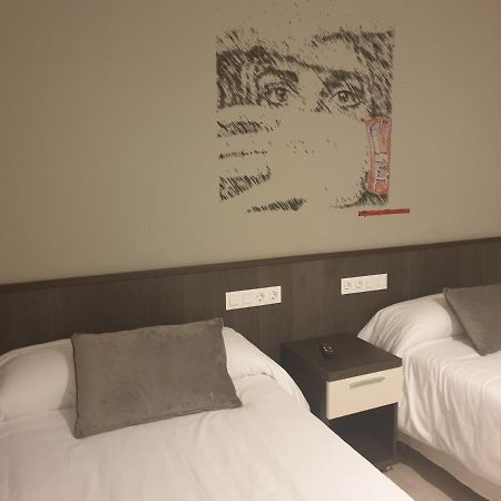 Hotel Arts - Gasteiz Centro Vitoria-Gasteiz Exteriör bild