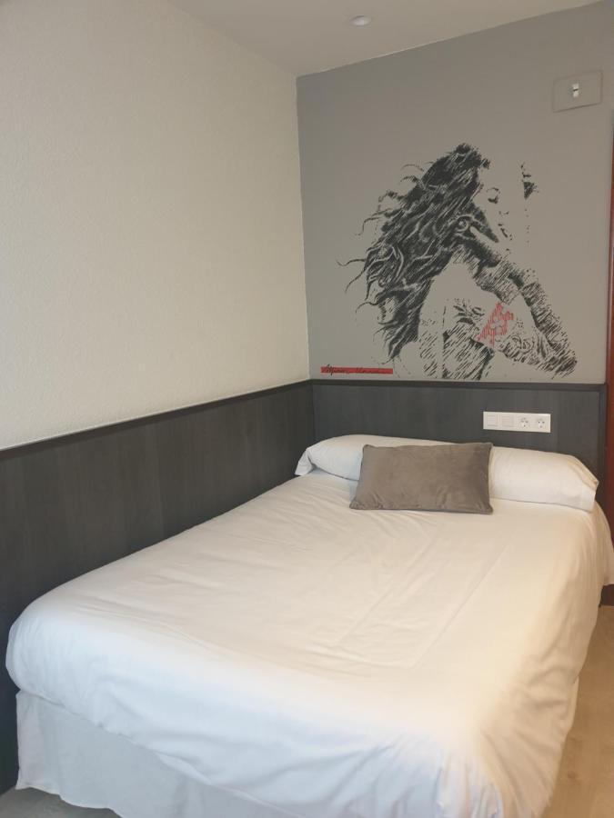 Hotel Arts - Gasteiz Centro Vitoria-Gasteiz Exteriör bild