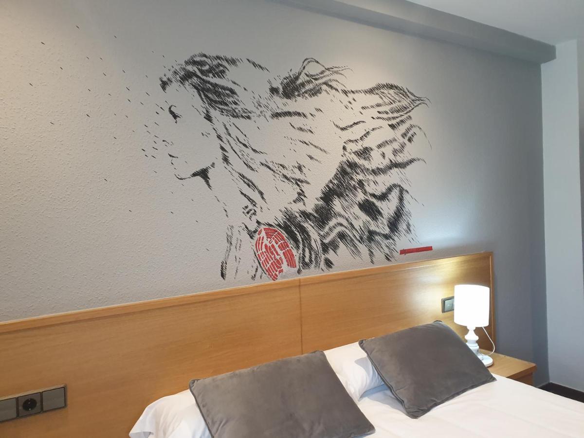 Hotel Arts - Gasteiz Centro Vitoria-Gasteiz Exteriör bild