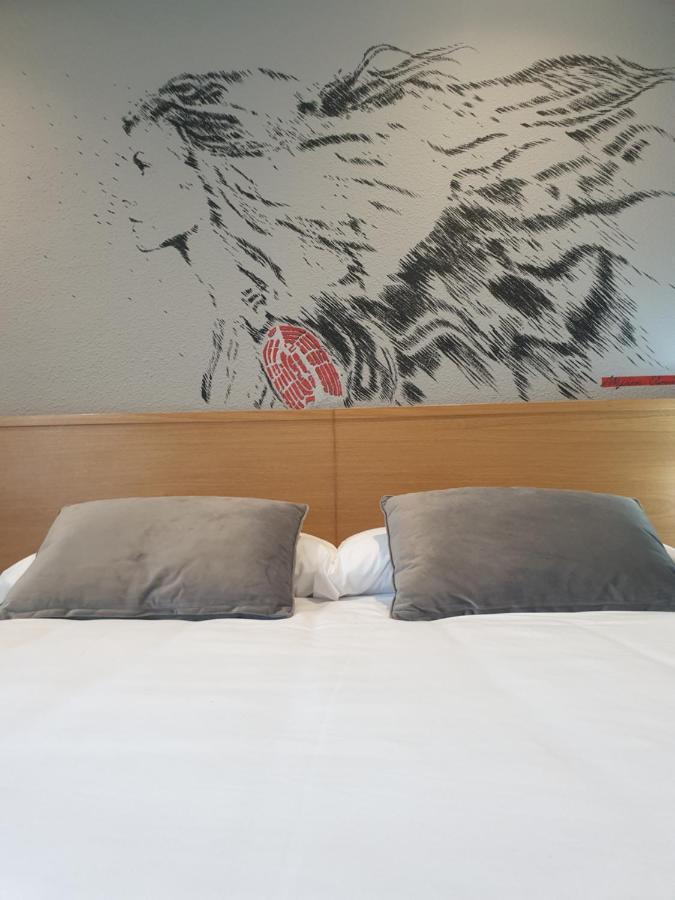 Hotel Arts - Gasteiz Centro Vitoria-Gasteiz Exteriör bild